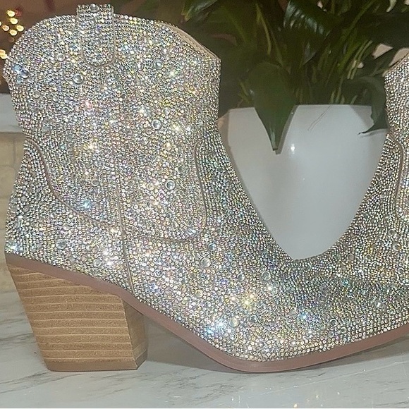 Rhinestone booties - Picture 1 of 4